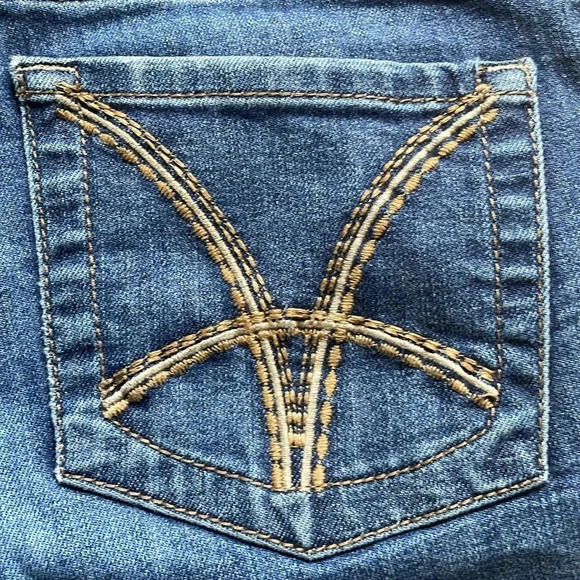 Kut From The Kloth bootcut jeans Medium wash Mid rise Women’s size 6 - Picture 10 of 14